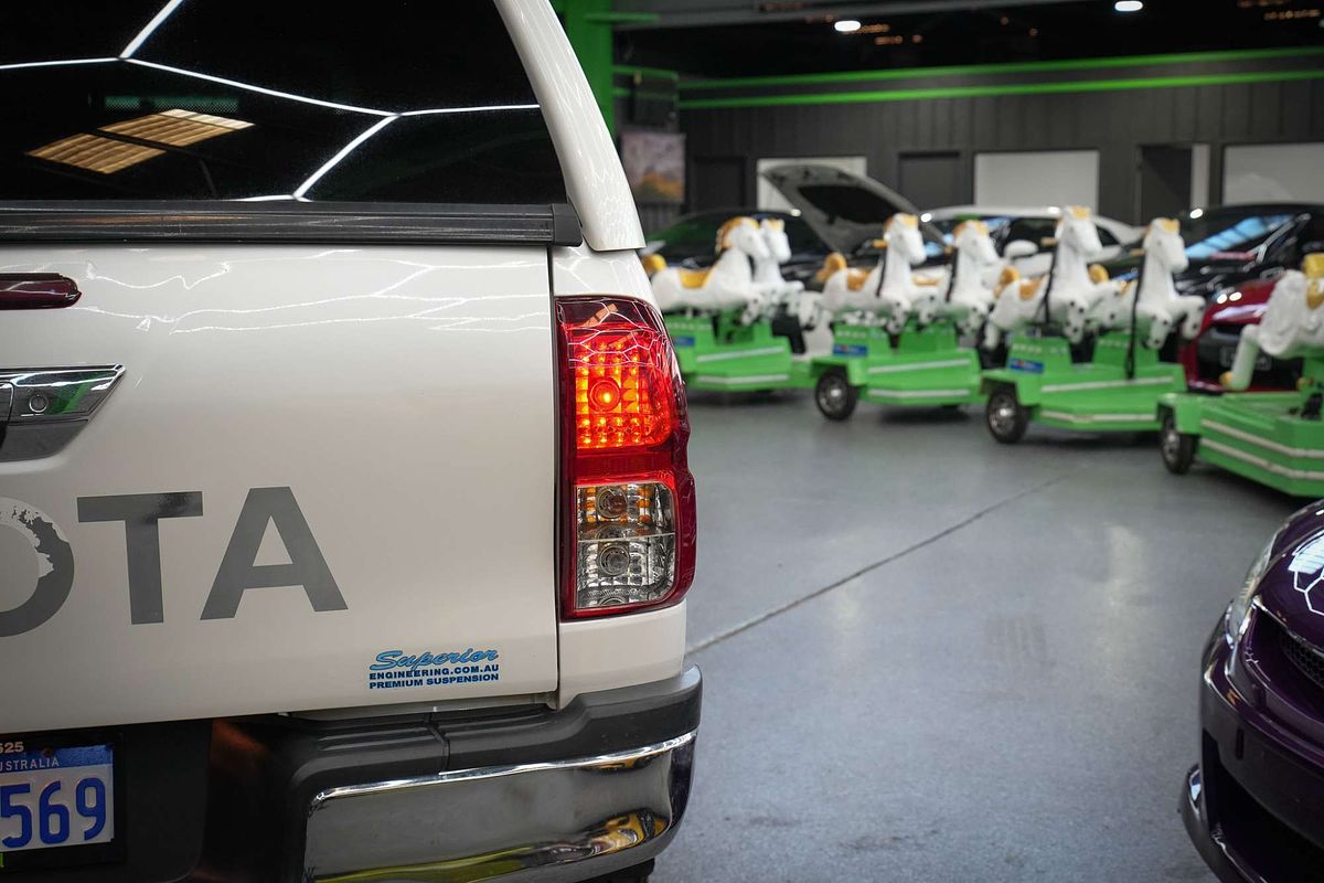 2018 Toyota Hilux SR5 GUN126R 4X4