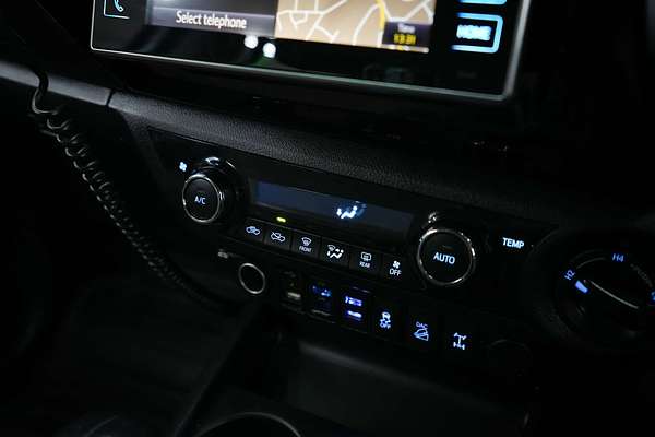 2018 Toyota Hilux SR5 GUN126R 4X4