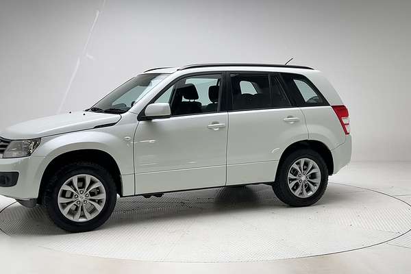 2014 Suzuki Grand Vitara Sport JB