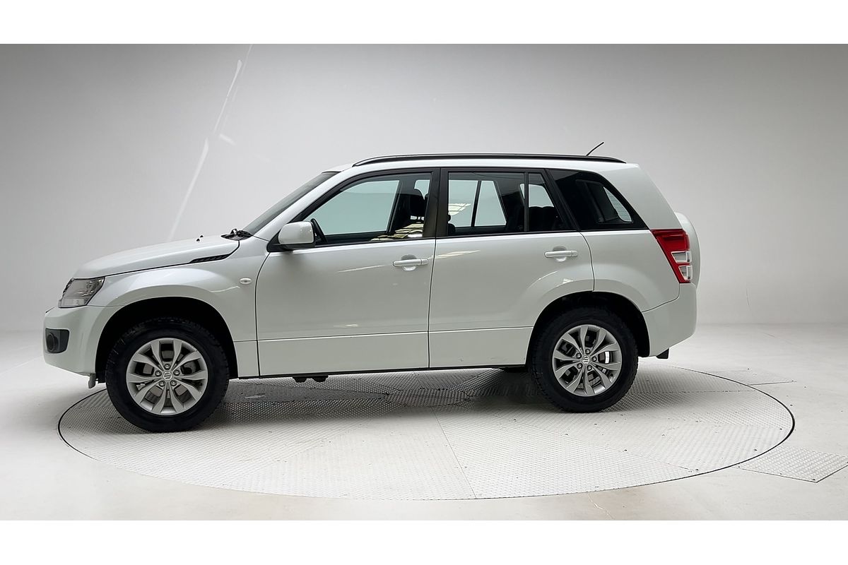2014 Suzuki Grand Vitara Sport JB