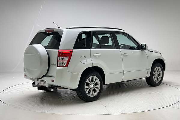 2014 Suzuki Grand Vitara Sport JB