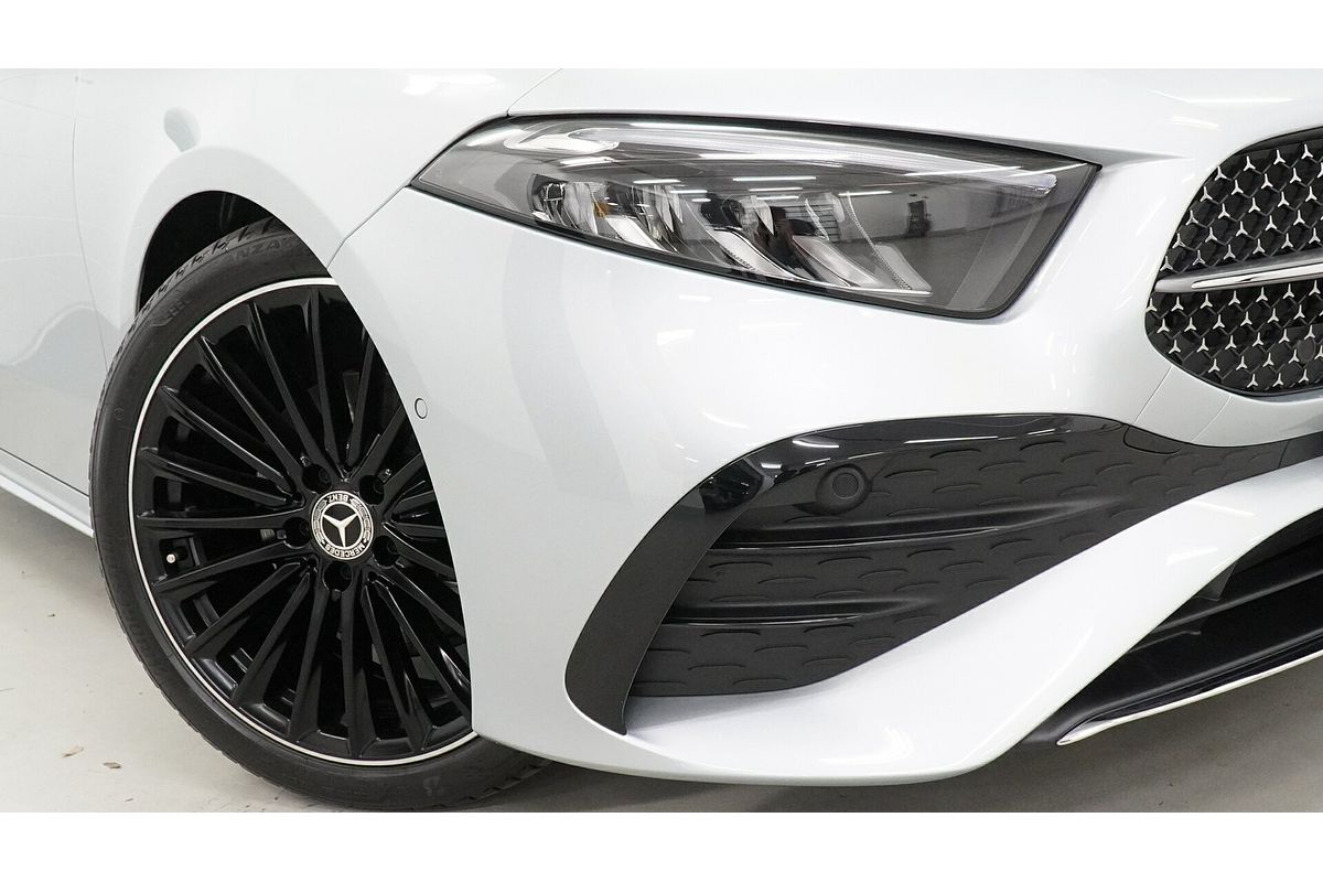 2025 Mercedes-Benz A-Class A200 V177