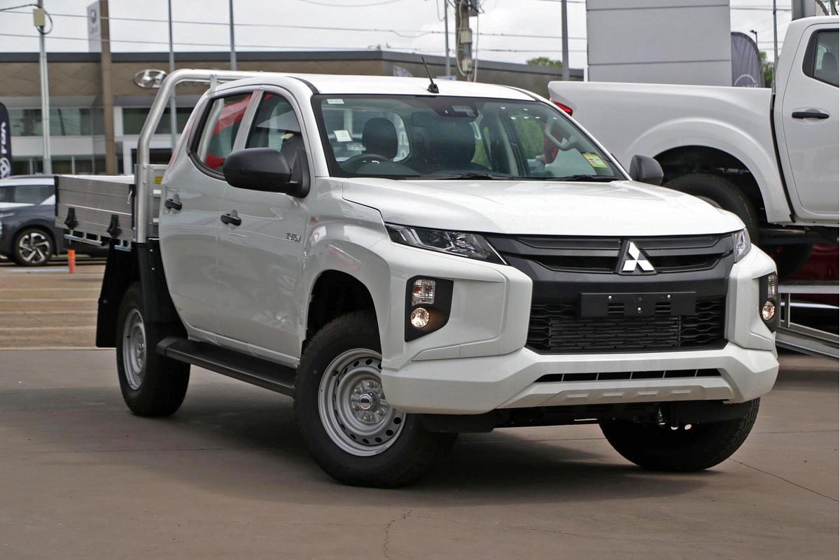 2024 Mitsubishi Triton GLX MR 4X4