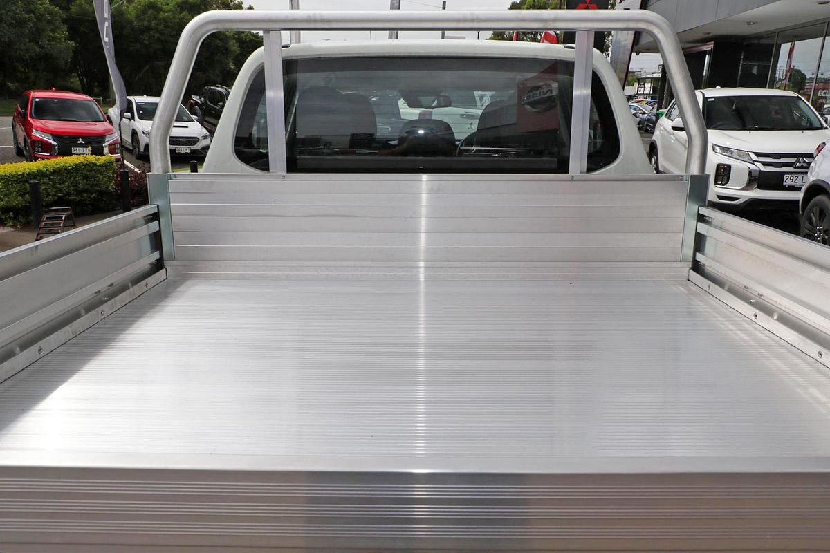 2024 Mitsubishi Triton GLX MR 4X4