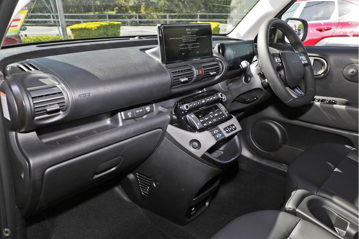 2025 Hyundai INSTER Cross AX.V1