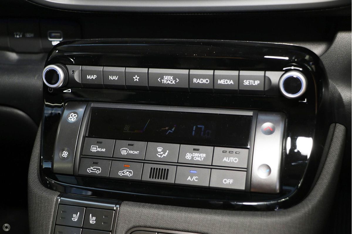 2025 Hyundai INSTER Cross AX.V1