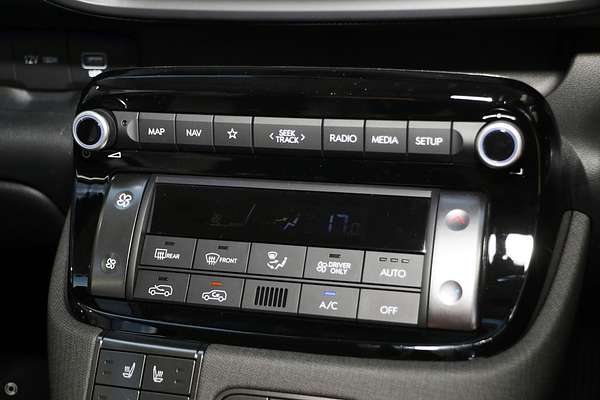 2025 Hyundai INSTER Cross AX.V1