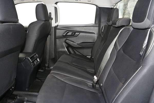 2023 Isuzu D-MAX SX 4X4