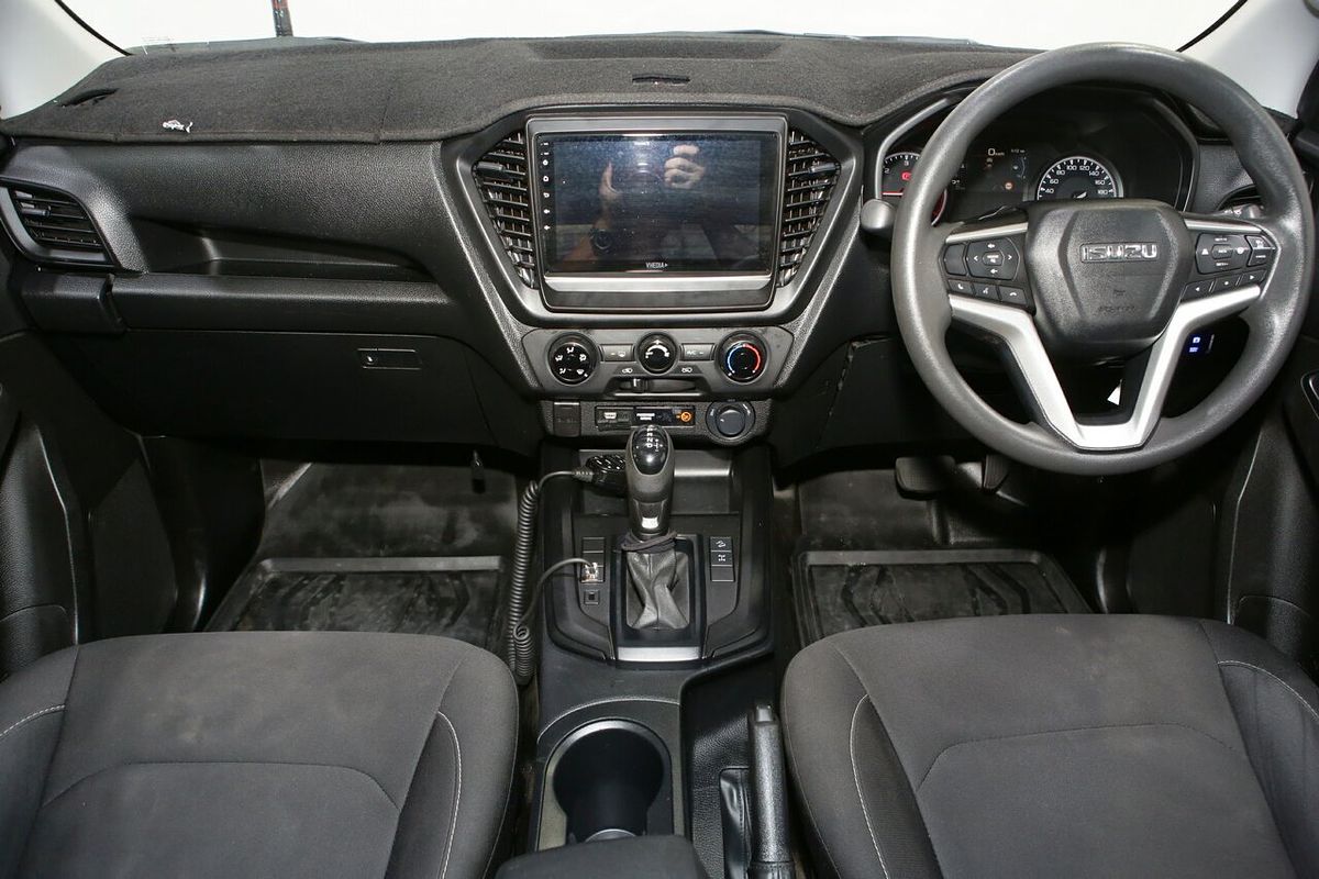 2023 Isuzu D-MAX SX 4X4