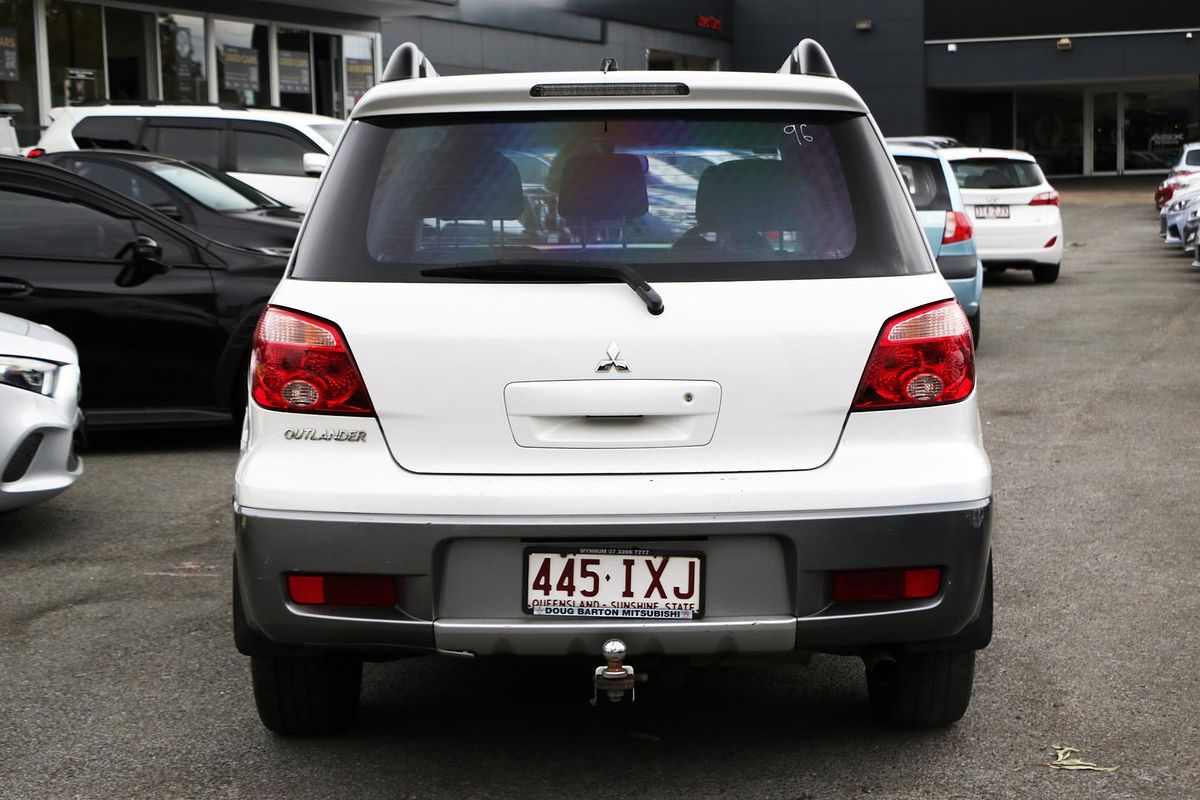 2005 Mitsubishi Outlander LS ZF