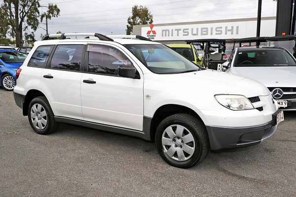 2005 Mitsubishi Outlander LS ZF