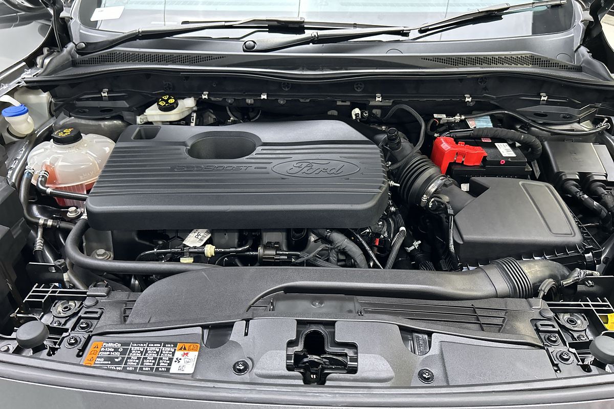 2020 Ford Escape ST-Line ZH