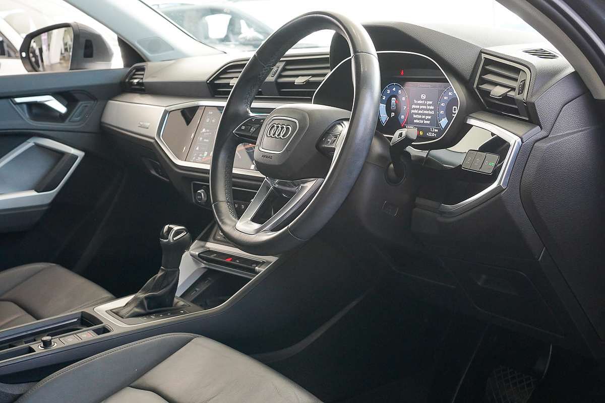 2021 Audi Q3 35 TFSI F3
