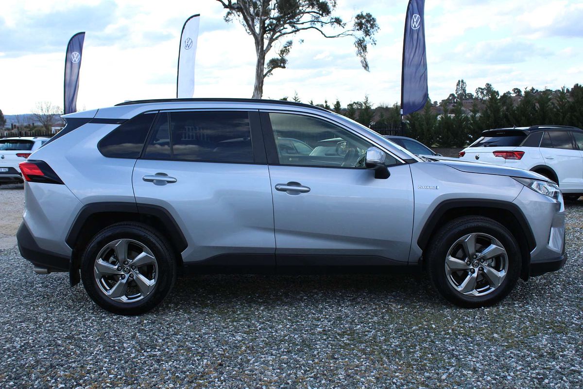 2019 Toyota RAV4 GXL AXAH54R
