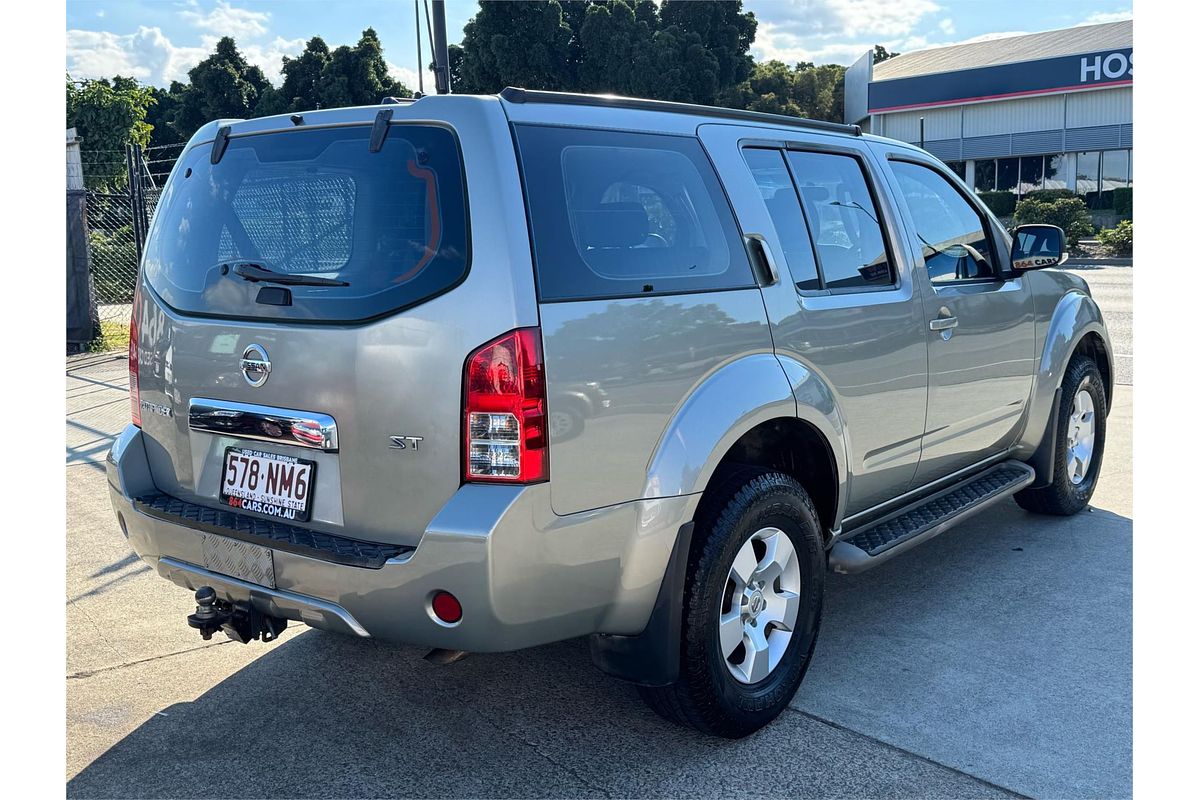 2011 Nissan Pathfinder ST R51