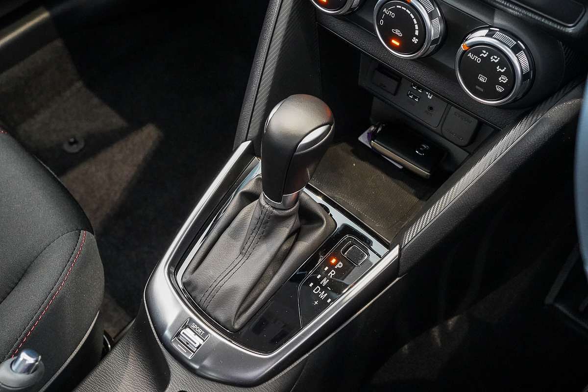 2025 Mazda 2 G15 Evolve DJ Series