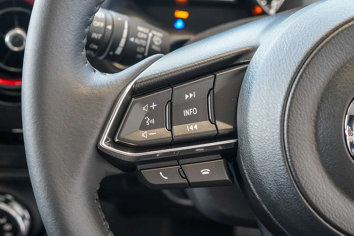 2025 Mazda 2 G15 Evolve DJ Series