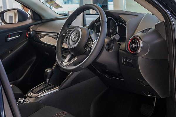 2025 Mazda 2 G15 Evolve DJ Series