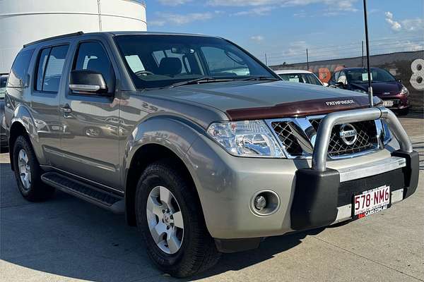 2011 Nissan Pathfinder ST R51