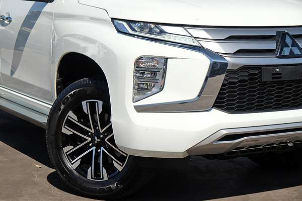 2022 Mitsubishi Pajero Sport GLS QF
