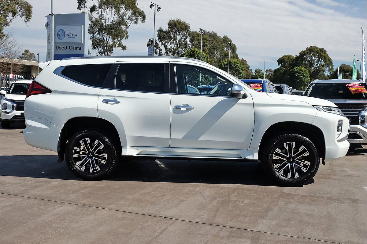 2022 Mitsubishi Pajero Sport GLS QF