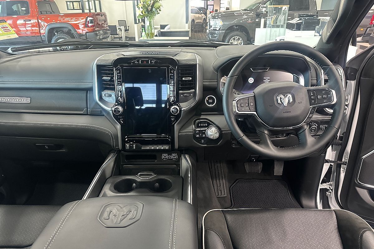 2024 RAM 1500 Laramie DT 4X4 SWB