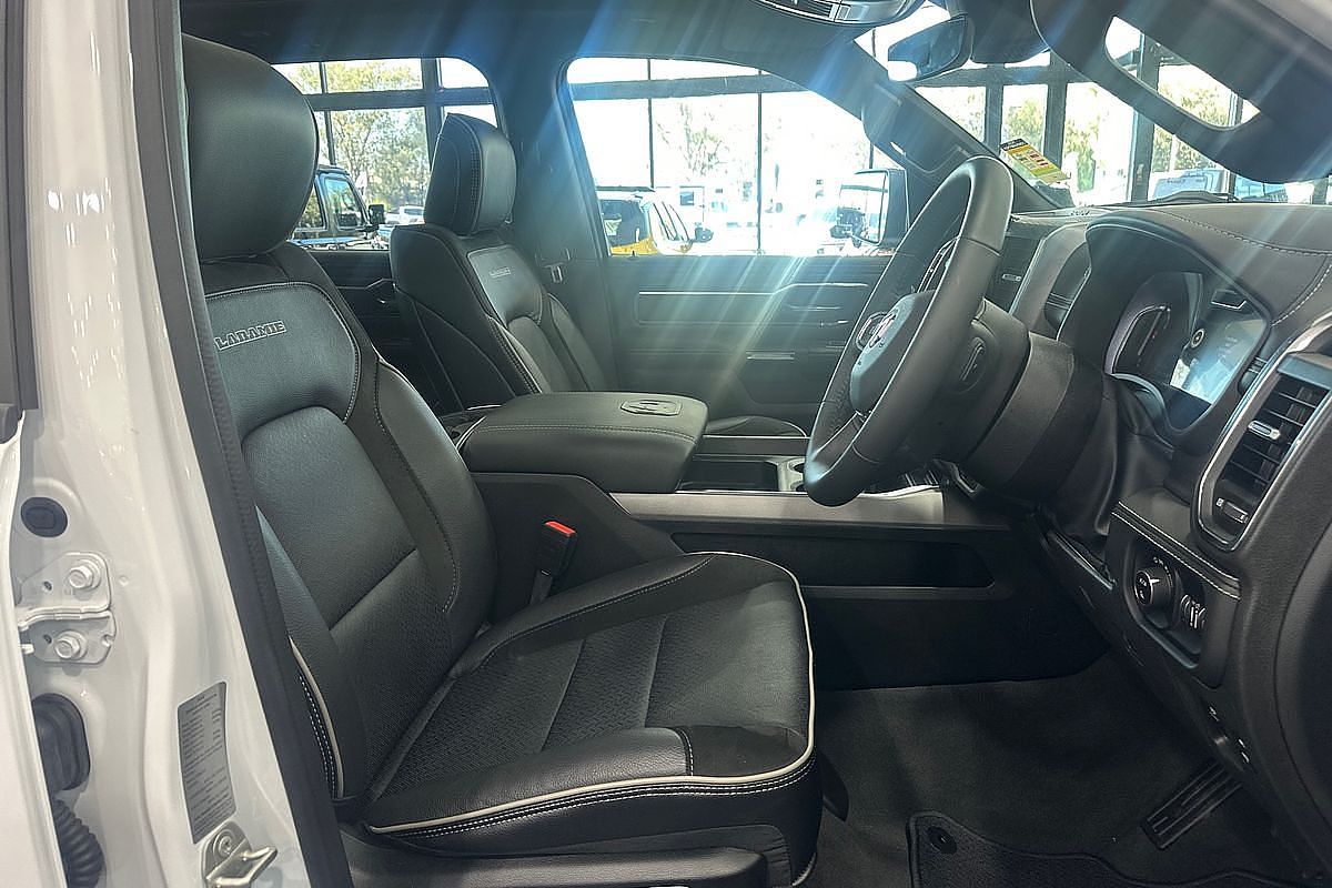 2024 RAM 1500 Laramie DT 4X4 SWB
