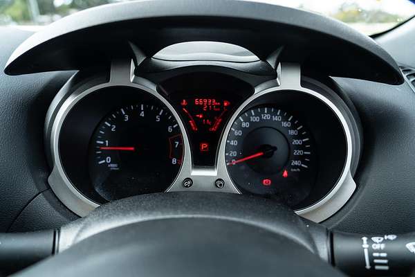 2013 Nissan JUKE ST F15