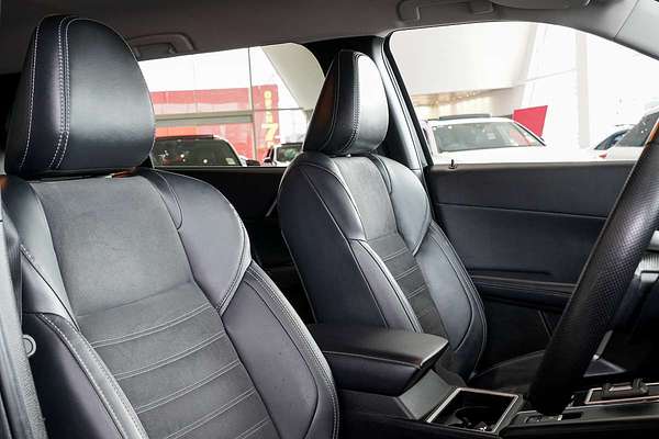 2023 Mitsubishi Outlander Aspire ZM