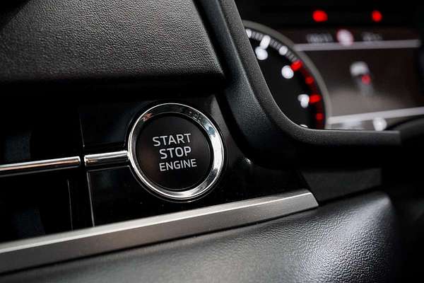 2023 Mitsubishi Outlander Aspire ZM