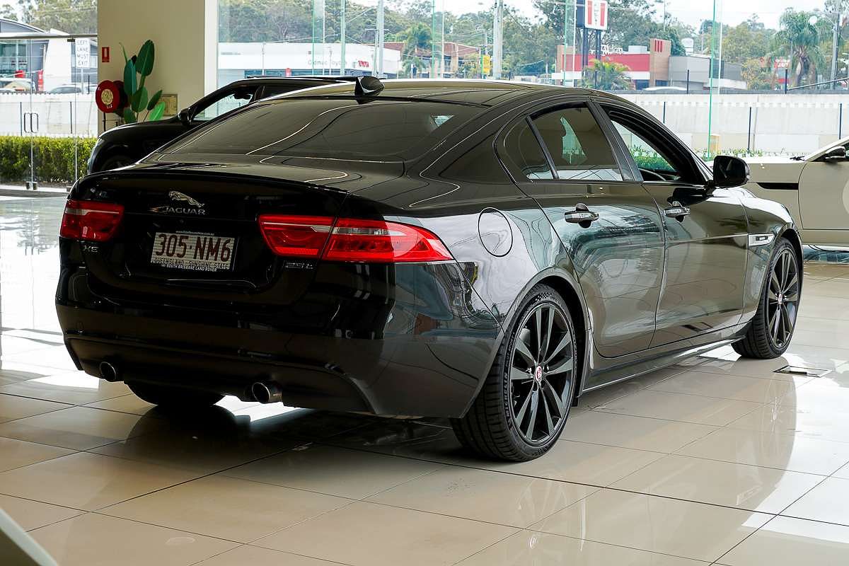2018 Jaguar XE 25t R-Sport X760