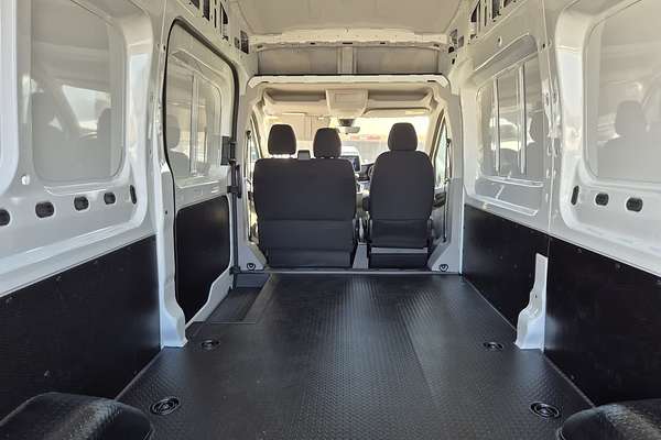 2024 LDV Deliver 9 LWB