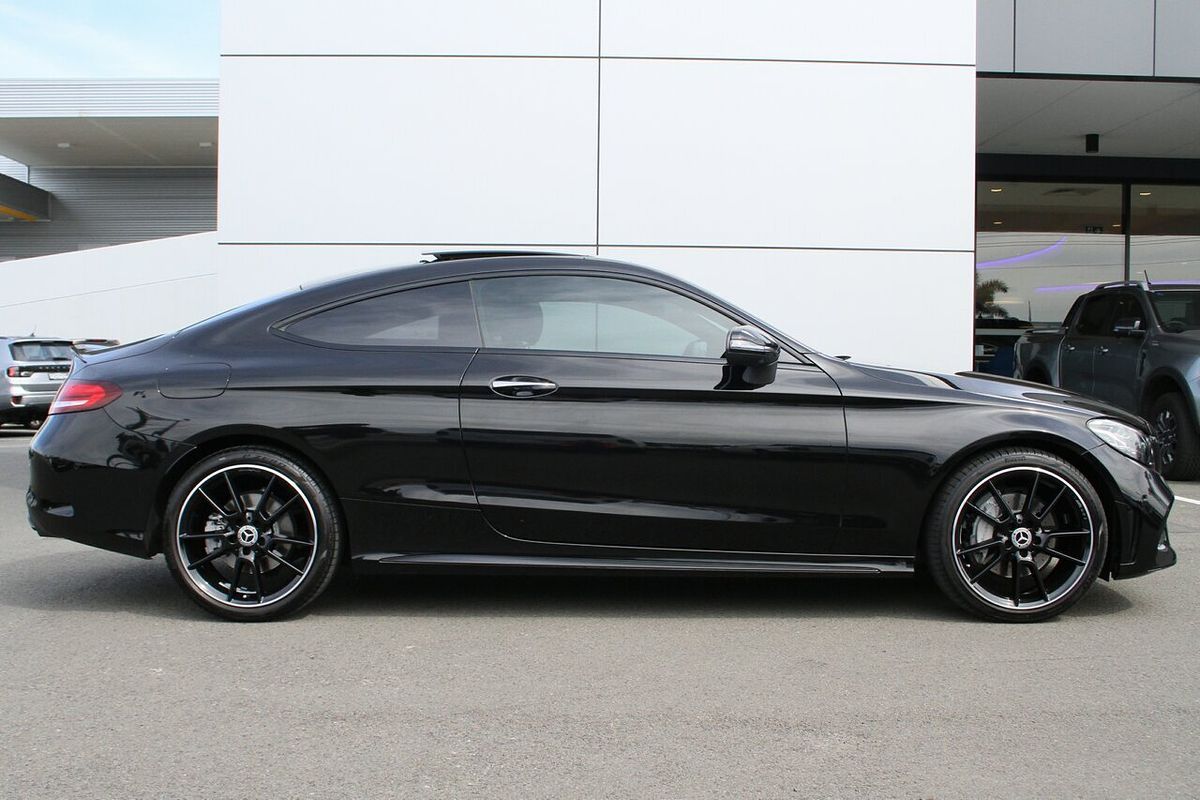 2022 Mercedes-Benz C-Class C200 C205