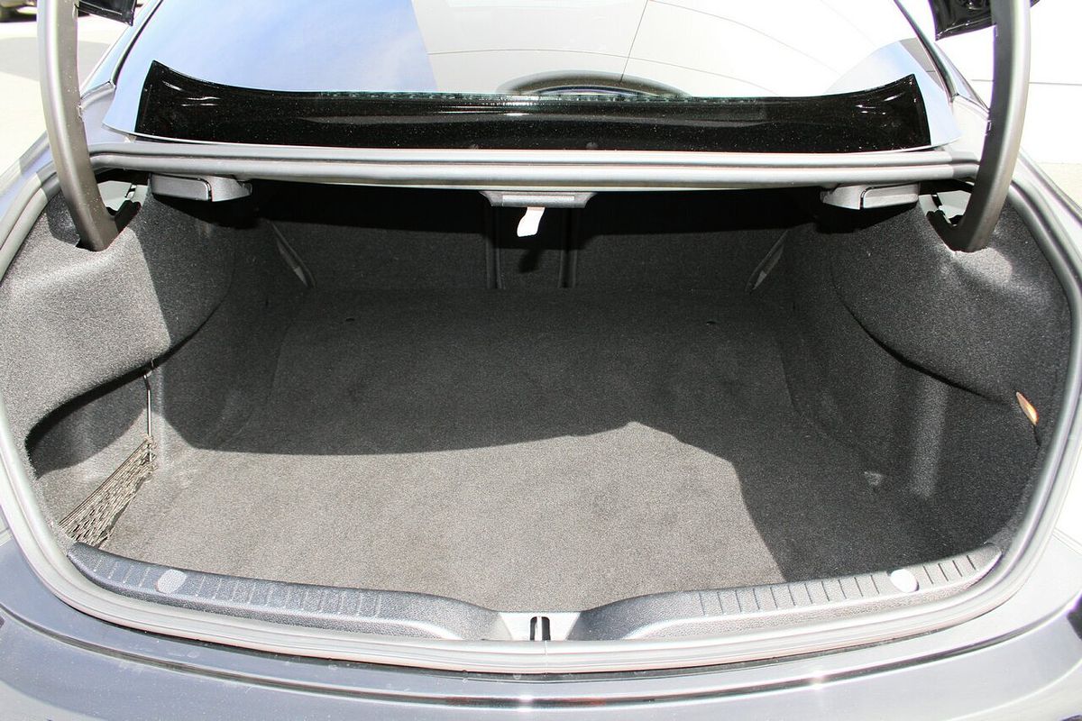 2022 Mercedes-Benz C-Class C200 C205
