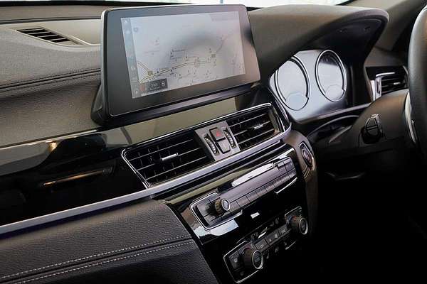 2021 BMW X1 sDrive20i F48 LCI