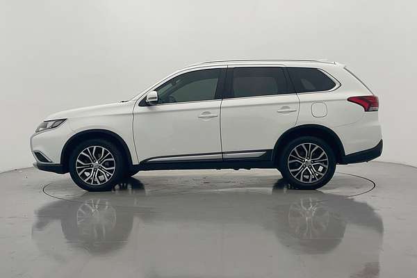 2016 Mitsubishi Outlander LS Safety Pack ZK