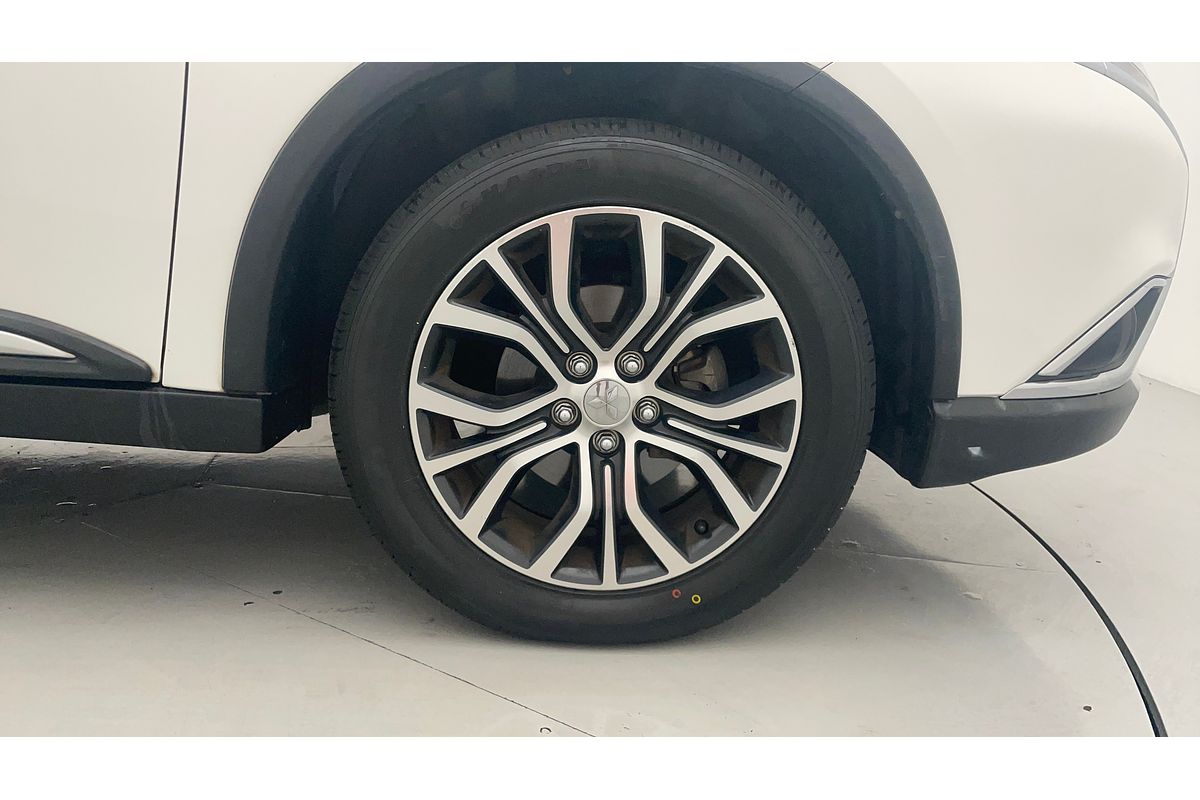2016 Mitsubishi Outlander LS Safety Pack ZK