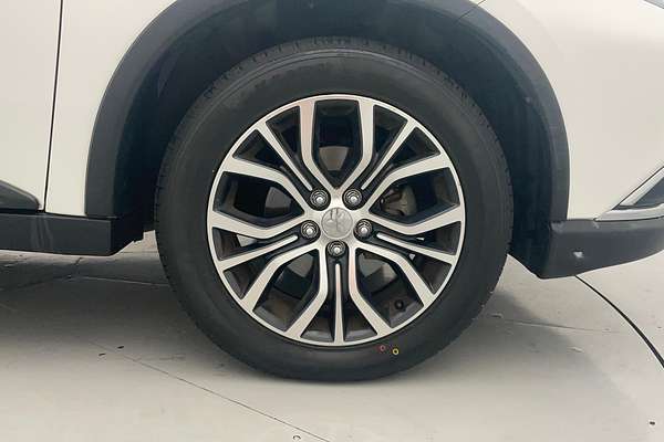 2016 Mitsubishi Outlander LS Safety Pack ZK