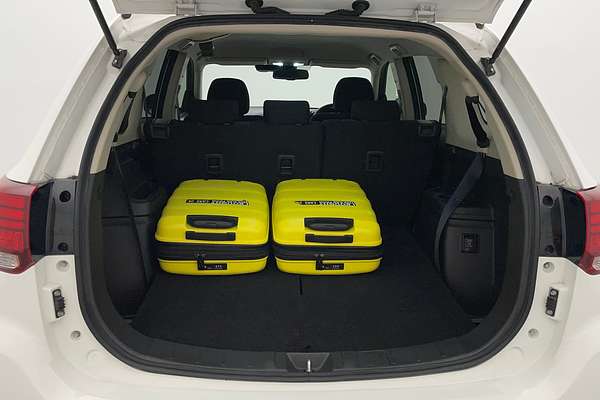 2016 Mitsubishi Outlander LS Safety Pack ZK