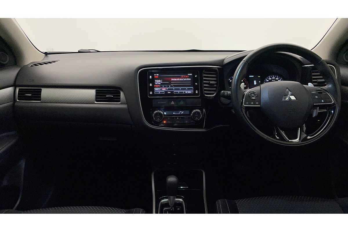 2016 Mitsubishi Outlander LS Safety Pack ZK