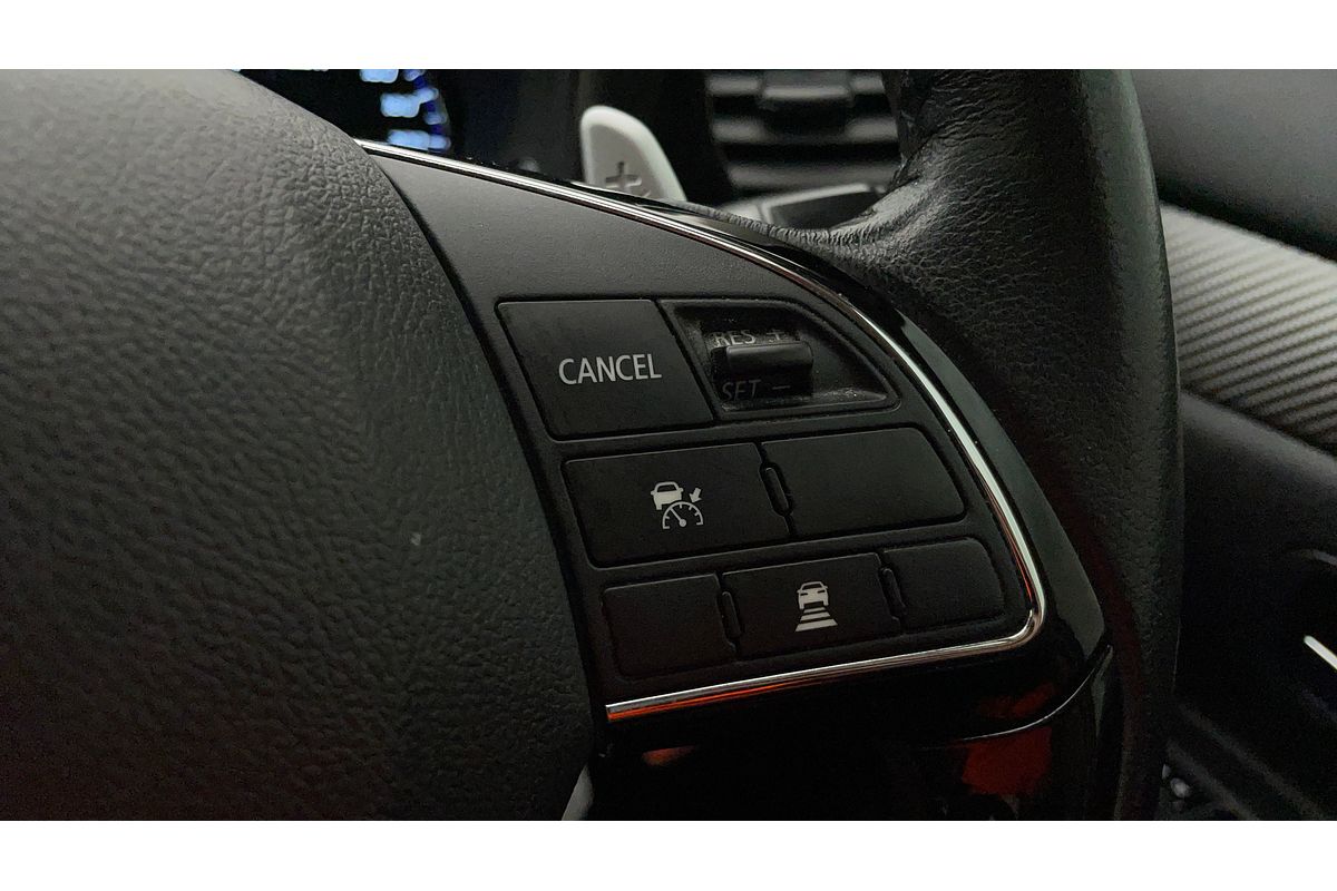 2016 Mitsubishi Outlander LS Safety Pack ZK