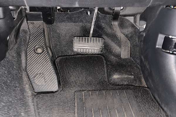 2016 Mitsubishi Outlander LS Safety Pack ZK