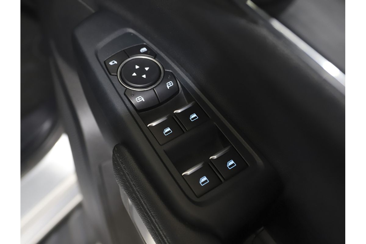 Ford Everest 2023.50 SUV SPORT . 3.0L V6 DSL 10 SPD AUTO 4X4 .
