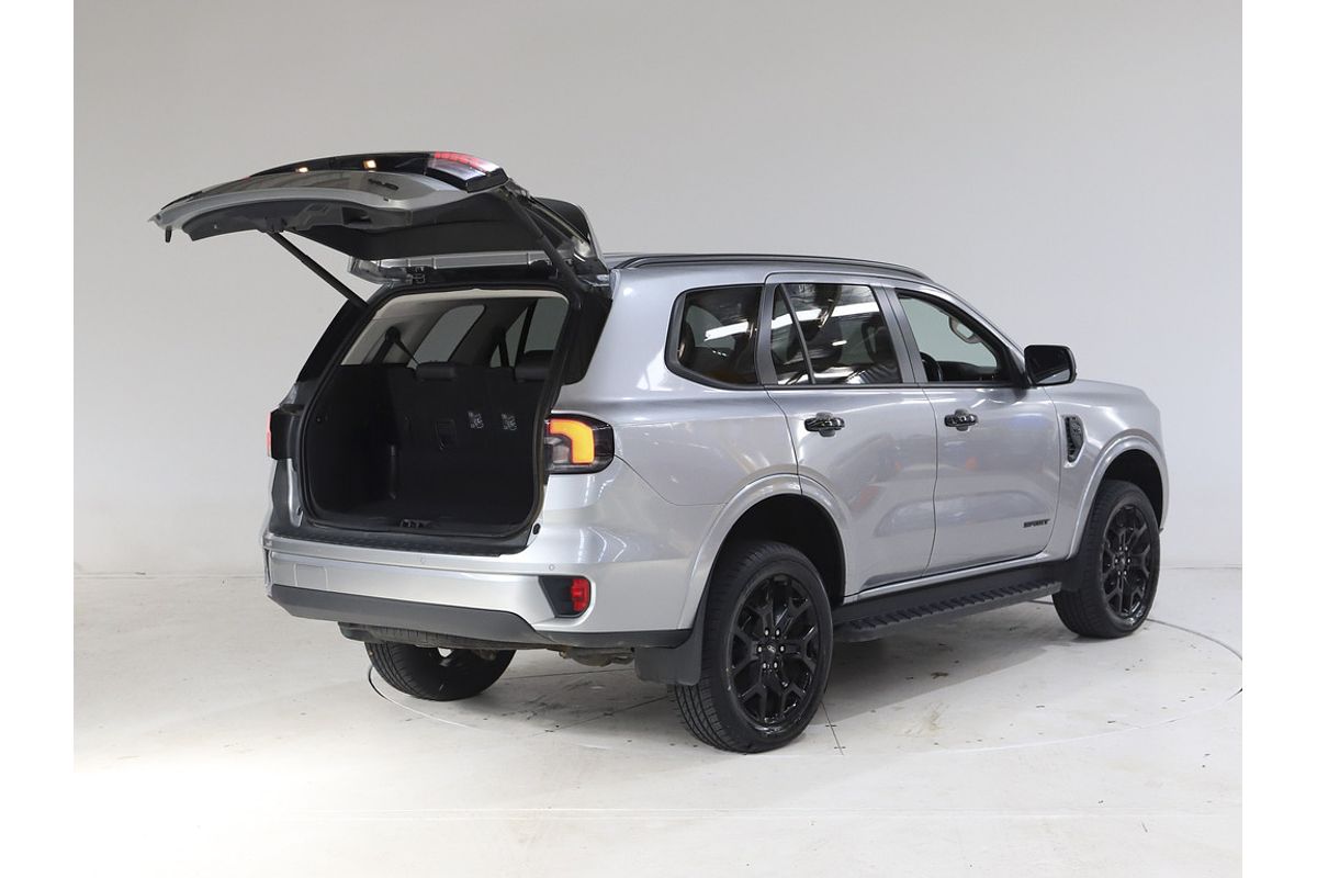 Ford Everest 2023.50 SUV SPORT . 3.0L V6 DSL 10 SPD AUTO 4X4 .