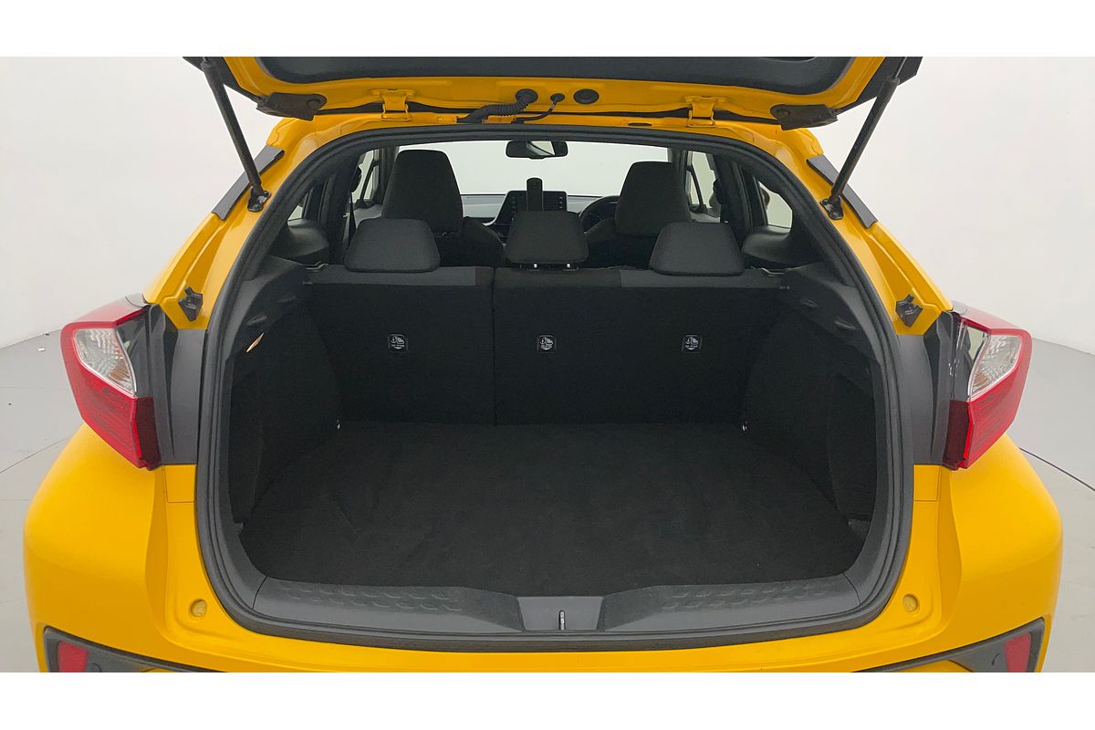 2022 Toyota C-HR GXL NGX10R