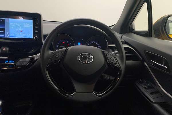 2022 Toyota C-HR GXL NGX10R