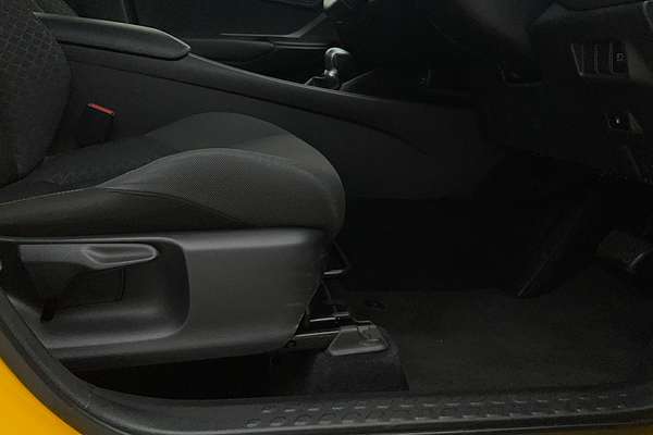 2022 Toyota C-HR GXL NGX10R