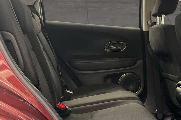 2016 Honda HR-V VTi-S