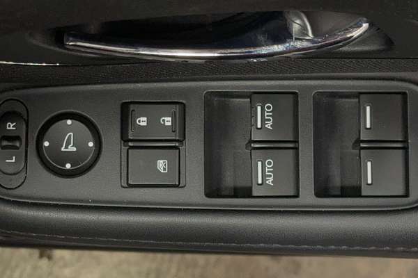 2016 Honda HR-V VTi-S