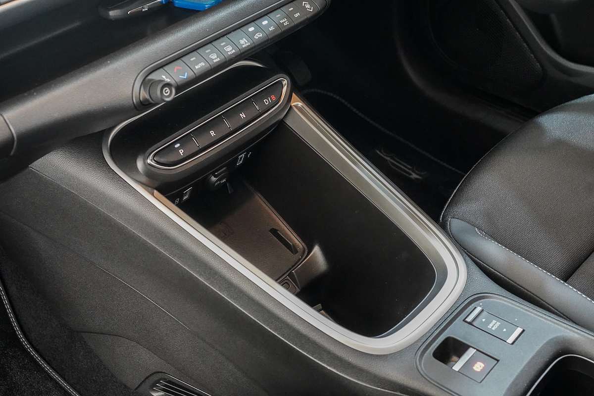 2024 Jeep Avenger Limited JJ